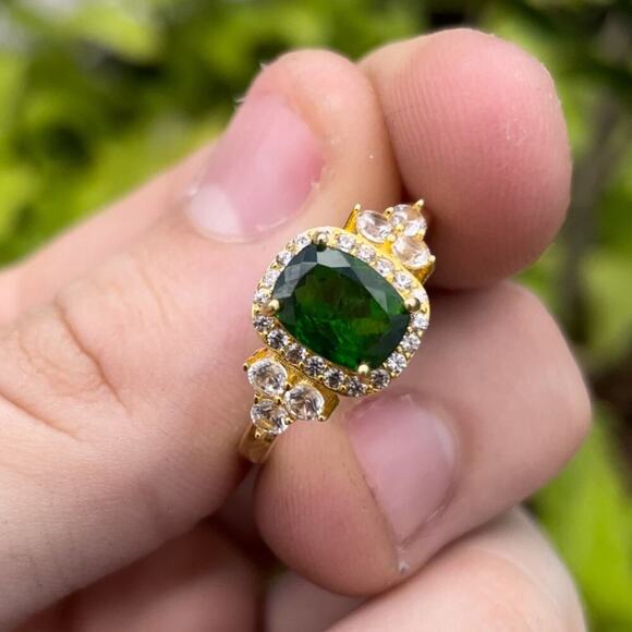 Vintage 925 Sterling Silver Vermeil Grossular Green Garnet Ring - Picture 2 of 3